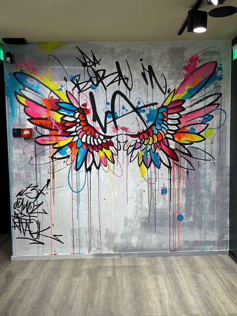 Crazy Graffiti Art, Abstract Art Graffiti, Graffiti Wall Design, Graffiti Accent Wall, Graffiti Painting On Wall, Urban Street Art Graffiti Artworks, Grafitti Art Ideas Design, Spray Paint Art Beginners, Grafitti Art Ideas Inspiration