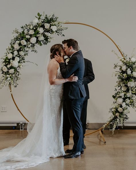 White And Green Arch Flowers, Round Arch Decoration Wedding Outdoor Ceremony, Circle Wedding Arch White Flowers, Flower Arch Engagement, Simple Arch For Wedding, Winter Wedding Arbor Greenery, Greenery Wedding Arches, White And Green Floral Wedding Arch, White Flower Alter