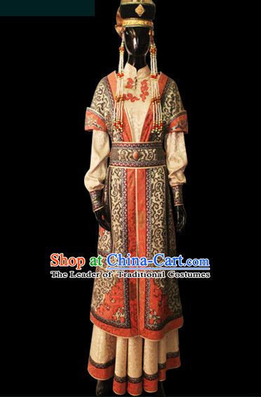 Mongolian Traditional Clothing Women, Nimue Aesthetic, Mongolian Traditional Clothing, Empress Clothing, Mongolian People, Mongolian Clothing, Dynasty Clothing, Yuan Dynasty, National Clothes