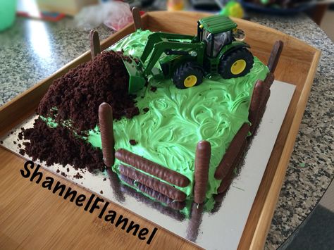 Cake With Tractor On Top, Simple Tractor Cake, Easy Tractor Cake, Traybake Ideas, Square Chocolate Cake, Birthday Cake Ideas For Men, Tractor Cakes, Cake Ideas For Men, Finger Biscuits