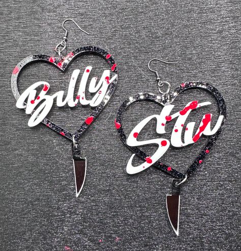 Horror movie inspired acrylic heart earrings Billy and Stu Black glitter and white acrylic Nickel free and hypoallergenic hardware *Note*  all earrings are hand made so red splatter may differ than from shown Horror Movie Jewelry, Ghostface Jewelry, Scream Earrings, Billy And Stu, Scarie Movie, Billy Loomis, Scream Franchise, Scream Halloween, Ghostface Scream