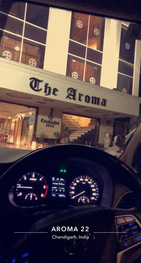 Aroma Chandigarh Snapchat, Man Room Design, Night Bike Ride Video, Snap Map, Night Bike Ride, Less Social Media, Snap Story, Selfie Poses Instagram, Friend Poses Photography