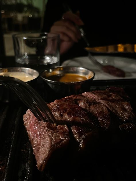 Home Dinner Aesthetic, Steak Aesthetic, Dinner Aesthetic, Parents Anniversary, Food Obsession, Restaurant Recipes, Aesthetic Food, Dark Aesthetic, Meat Jerky