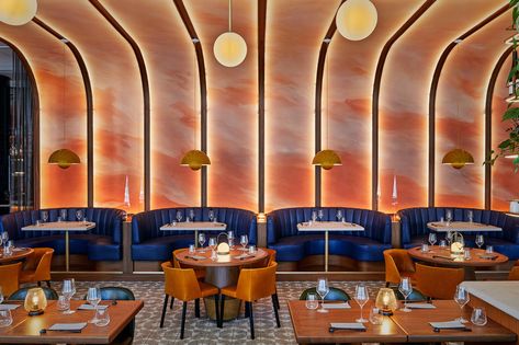 Toronto restaurant just won a major international award for its interior design Desain Pantry, Dining Room Floor, Bar Design Awards, Toronto Restaurants, Dinner Dates, Ceiling Installation, Entertainment District, Patio Interior, Bar Design Restaurant