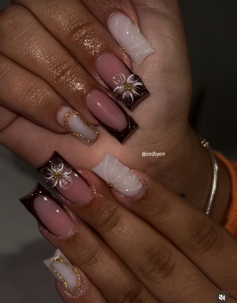 Long Square Nails Designs Bling, Birthday Nails For Sagittarius, Birthday Nails Inspo Black, Valentines Nails Ideas Short, Nail With Gold Design, Hmong Nails Design, Cute Nail Designs With Charms, Brown And Gold Nails Acrylic, Cuffing Nail