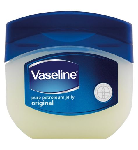 Vaseline Best Uses | Vaseline for Beauty Vaseline Cocoa Butter, Overnight Beauty Hacks, Vaseline Original, Vaseline Beauty Tips, Vaseline Petroleum Jelly, Vaseline Jelly, Overnight Beauty, Lotion For Dry Skin, Petroleum Jelly