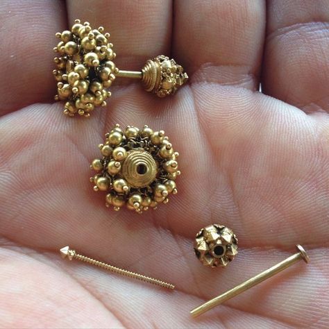 Bugadi Earrings, Vintage Indian Jewelry, Temple Jewellery Earrings, Nose Ring Jewelry, Dope Jewelry Accessories, Antique Jewellery Designs, Fancy Jewellery Designs, Women In India, Gold Necklace Indian Bridal Jewelry