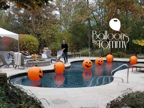 15+ Spooktacular Ways to Enjoy Halloween Pool Party Pumpkin Pool Party, Fall Pool Party Ideas, Pool Halloween Decor, Surprise Halloween Birthday Party, Fall Pool Decor, Halloween Pool Decorations, Fall Pool Party, Summer Halloween Party, Haunted Luau