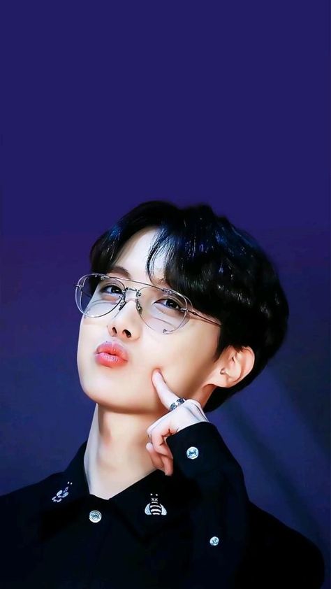 Jhope Bts Cute Wallpaper, Wallpaper Jhope, Bts J-hope Cute, J-hope Pictures, Jhope Bts Wallpaper, J Hope Smile, Hope Wallpaper, Hobi Bts, Jhope Bts