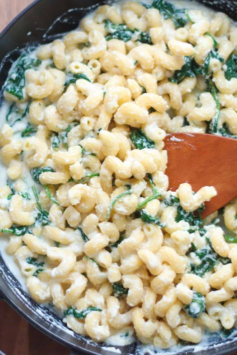 Mac And Cheese Simple, Ricotta Spinach Pasta, Pasta For Babies, Lemon Ricotta Pasta, Spinach Ricotta Pasta, Pasta With Spinach, Spinach Ricotta, Ricotta Pasta, Lemon Ricotta