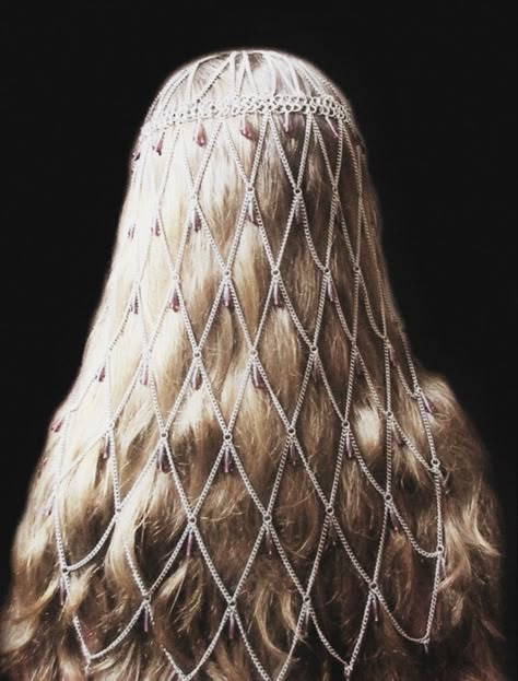 Ethereal Hair Accessories, Valyria Aesthetic, Targaryen Princess Aesthetic, Valyrian Aesthetic, Velaryon Aesthetic, Daena Targaryen, Rabastan Lestrange, Witch Aesthetics, Game Of Thrones Outfits