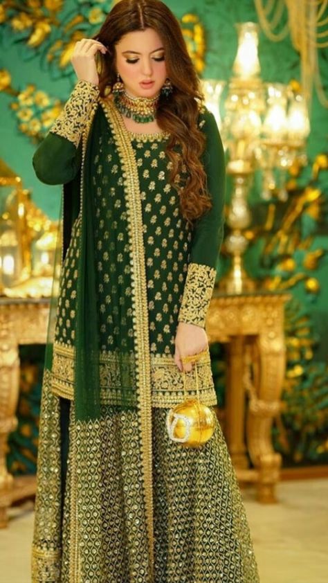 Sara Bharwana, Atif Aslam Wife, Pakistani Party Wear Dresses, Bridal Jewelry Sets Brides, Pakistani Party Wear, Atif Aslam, Beautiful Pakistani Dresses, Designer Salwar Suits, Bridal Dress Design