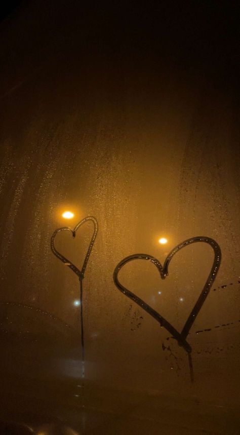 Brown Couple Aesthetic, Fogged Up Car Windows Aesthetic, Car Fogged Windows, Foggy Car, Foggy Window, Foggy Car Windows, Heart On Foggy Window, Tacos Crockpot, Foggy Car Windows Aesthetic