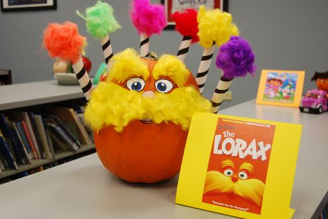 Lorax Pumpkin Painting, Dr Seuss Pumpkin Decorating Ideas, Dr Seuss Pumpkin, Lorax Pumpkin, Pumpkin Book Characters Ideas, Library Contests, Literary Pumpkins, Pumpkin Walk, Book Pumpkins