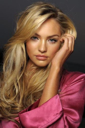 VICTORIA_SECRET backstage Miami_ November_2008 Candice Swanepoel Hair, Candice Swanepoel Face, Blonde Fringe, Makeup For Blondes, Gisele Bundchen, Candice Swanepoel, Synthetic Lace Front Wigs, Blonde Beauty, Gorgeous Hair