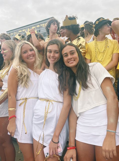 Toga Theme Football Game, Toga Theme, Basic Halloween Costumes, Hs Football, Game Themes, Spirit Week, Football Game, Football Games, School Year