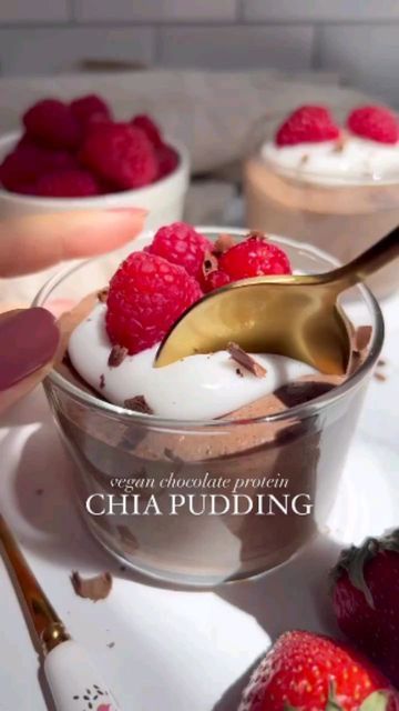 @veganmeal_recipe on Instagram: ""GET The Complete Plant Based Cookbook - Over 200+ Delicious Vegan Recipes Including 30-day Meal Plans" =>> LINK IN BIO 🔗 @veganmeal_recipe 1️⃣ or 2️⃣? Which #recipe would you try?👇 by @Veggieworldrecipes 1️⃣ ✨🤎Chocolate Protein Chia Pudding🤎✨ I am obsessed with blended chia pudding & especially this super thick & creamy chocolate protein version💕 ✨ Ingredients 1 can of coconut milk 1/3 cup chia seeds 2 tbsp cacao powder 2 tbsp chocolate protein powder 2 tbsp maple syrup 1 tsp vanilla ✨ Directions Add all of the ingredients to a high-speed blender and blend them until the chia seeds are finely ground. Transfer the chia pudding into jars and refrigerate them overnight. You can definitely enjoy the pudding right away, but it gets so much thicker and cr Blended Chia Pudding, Protein Chia Pudding, Chocolate Chia Pudding, Chia Seed Recipes, Plant Based Cookbook, Vegan Meal Plans, Chocolate Protein Powder, Dairy Free Chocolate, Sweet Snacks Recipes