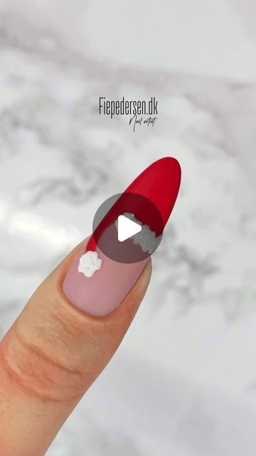 Fie Pedersen on Instagram: "[Reklame] 𝐒𝐚𝐧𝐭𝐚 𝐡𝐚𝐭 🎅🏻 In denmark we all this a “nisse hue” translates to “Elf hat” what di you call it ?   Using all @lovelecente  •Clear glittet •Matte topcoat •White magic Create  •Carnaby Create   #naildesigns #gelnails #nailinspiration #nailsonpoint #nailartist #instagramnails #nailsofinstagram #nails #acrylicnails  #nailideas #nailart #nailinspo #naileditdaily #nailsoftheday #nailpro #nailsmagazin #santa #hat #christmas #christmasnails #winter #winternails❄️" Santa Hat Nails Design, Christmas Hat Nails, Christmas Nails Santa Hat, Cute Easy Christmas Nails, Elf Nails, Santa Hat Nails, Santa Nails, Christmas Nails Easy, Stiletto Nails Designs