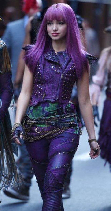 Dove Cameron Mal Descendants 2, Mal Bertha, Descendants Mal, Mal Descendants, Descendants Cast, Descendants Dr, Descendants 1, Rotten To The Core, Descendants 2