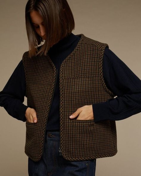 Houndstooth Vest, Kimono Shrug, Outdoors Style, 2024 Outfits, Diy Vetement, Houndstooth Jacket, 2023 Fashion, Winter Fashion Outfits, Sewing Clothes