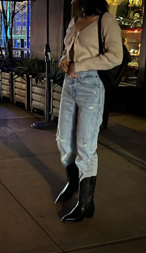 #boots #cowboy #minimalist #outfits #aesthetic Styling Cowboy Boots Winter, Cowboy Boots Tucked In Jeans, Mid Shin Boots Outfits, Cowboots Outfits Winter, Modern Cowgirl Boots Outfit, Hailey Bieber Cowboy Boots, Western Boots Jeans Outfit, Cowboy Boots And Jeans Womens, Mid Cowboy Boots Outfit