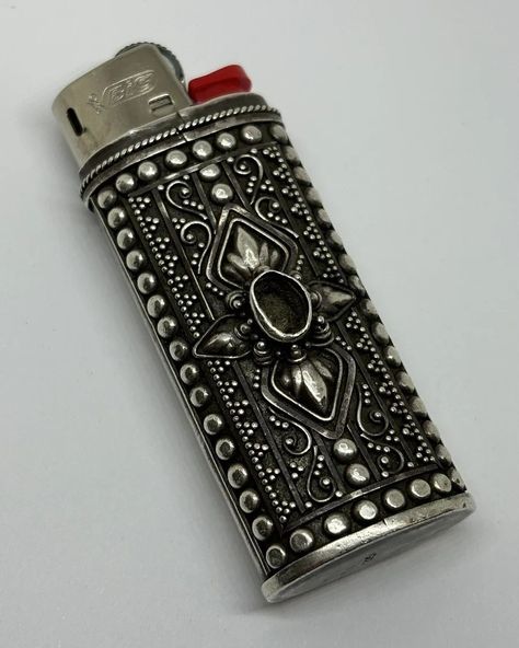 vintage sterling silver mini bic lighter case Lighter Design Ideas, Pretty Lighters, Decorated Lighters, Bic Lighter Case, Your Friend Steve, Silver Lighter, Fire Emoji, Aesthetic Items, Cool Objects