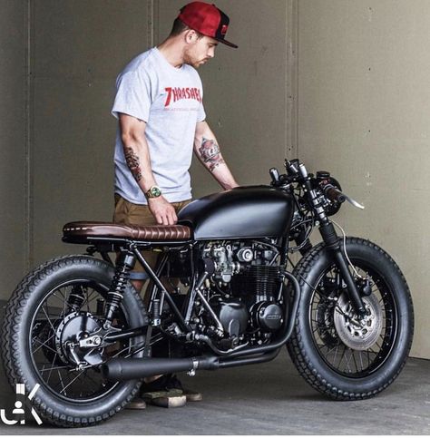 Bratstyle Motorcycle, Cb 450 Cafe Racer, Cb 750 Cafe Racer, Enduro Vintage, Cb750 Cafe Racer, Cb 450, Brat Bike, Man Eater, Suzuki Cafe Racer