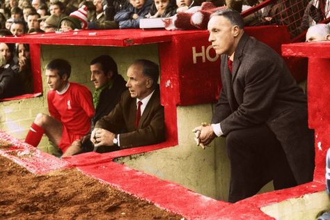 ♠ Bill Shankly watches on as Liverpool beat Doncaster Rovers 2-0 #LFC #History #Legends Bill Shankly, Doncaster Rovers, Liverpool History, Football Vintage, Best Football Team, Premier League Champions, You'll Never Walk Alone, Liverpool Football Club, Leeds United