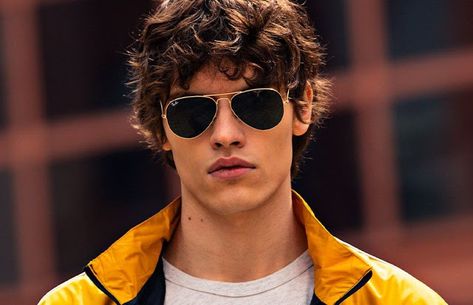 Iron Man Tony Stark Sunglasses - Spider Man Edith Glasses: Ray-ban Sunglasses: Fashion 2020 Special Glasses i... Rayban Sunglasses Mens, Tony Stark Sunglasses, Ray Ban Original Wayfarer, Round Sunglasses Men, Ray Ban Logo, Ray Ban Women, Sunglasses Outfit, Sunglasses Mens, Iron Man Tony Stark