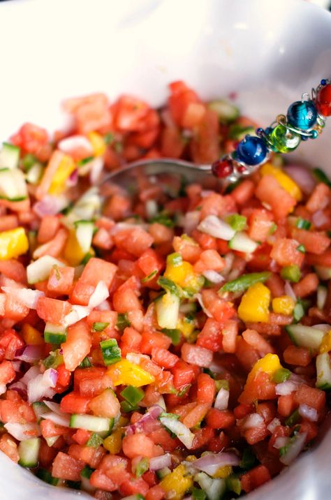 Watermelon Salsa Recipe Watermelon Salsa Recipe, Trisha Yearwood Recipes, Watermelon Salsa, Salsa Ingredients, Fruit Salsa, Porto Rico, Salsa Recipe, Whole Foods, Appetizer Snacks