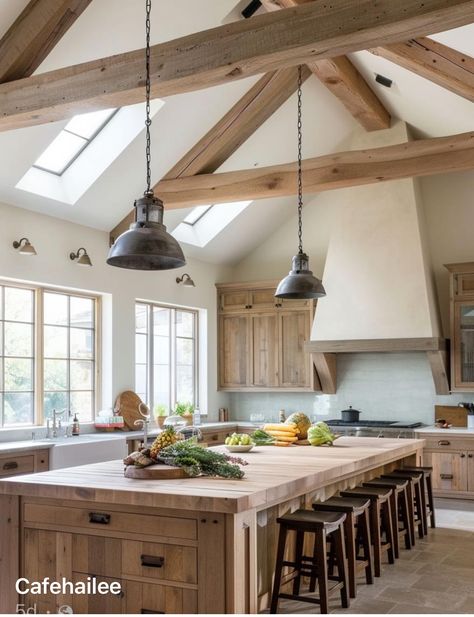 Charm Aesthetic, White Oak Kitchen, Aesthetic House, Farmhouse Interior Design, Rustic Modern Kitchen, Cabin Kitchens, Farmhouse Kitchen Design, Kitchen Inspiration Design, Modern Farmhouse Kitchens