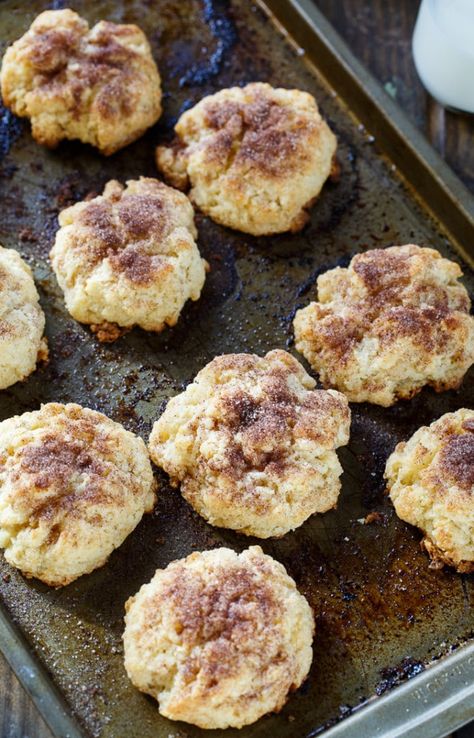 Cinnamon Sugar Drop BIscuits Easter Brunch Recipes, Easy Easter Brunch Recipes, Easy Easter Brunch, Spicy Southern Kitchen, Drop Scones, Sugar Biscuits, Texas Kitchen, Sour Cream Pound Cake, Easter Brunch Food