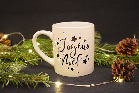 Mug Noel, Diy Mug, Noel Diy, Mug Press, Mug Unique, Cricut Design, Diy And Crafts, Cricut, Tableware