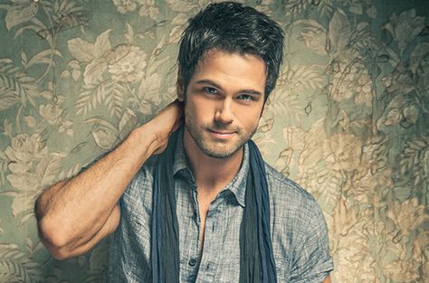 Chuck Wicks on Juggling Radio and Recording Careers: "At the end of the day, I'm entertaining..." Chuck Wicks, Male Country Singers, Billy Currington, Country Western Singers, I Still Miss You, Love Country, Big Biceps, Country Musicians, Country Music Artists