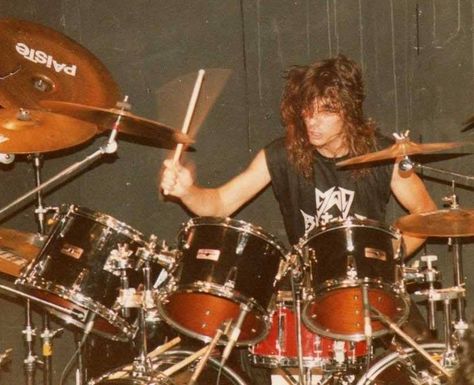 DAVE LOMBARDO Motley Crue Albums, Dave Lombardo, Venom Black Metal, Reign In Blood, Gg Allin, Slayer Band, King Photo, Grunge Vibes, Motley Crue