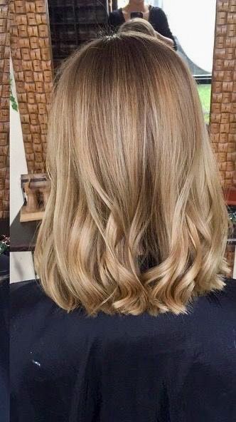 Blond Highlights Shoulder Length Hair, Dark Blonde Hair Natural, Messy Pixie Hairstyles, How To Make Hairstyle, Shades Of Blonde Hair, Hairstyle For Medium Hair, Messy Pixie, Brunette Hair With Highlights, Hairstyle Tutorials