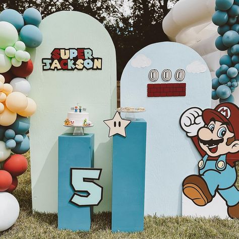 Mario Diy Decorations, Mario Birthday Decor, Super Mario Diy, Mario Diy, Super Mario Bros Birthday Party, Mario Bros Birthday, Super Mario Birthday Party, Mario Birthday Party, Super Mario Birthday