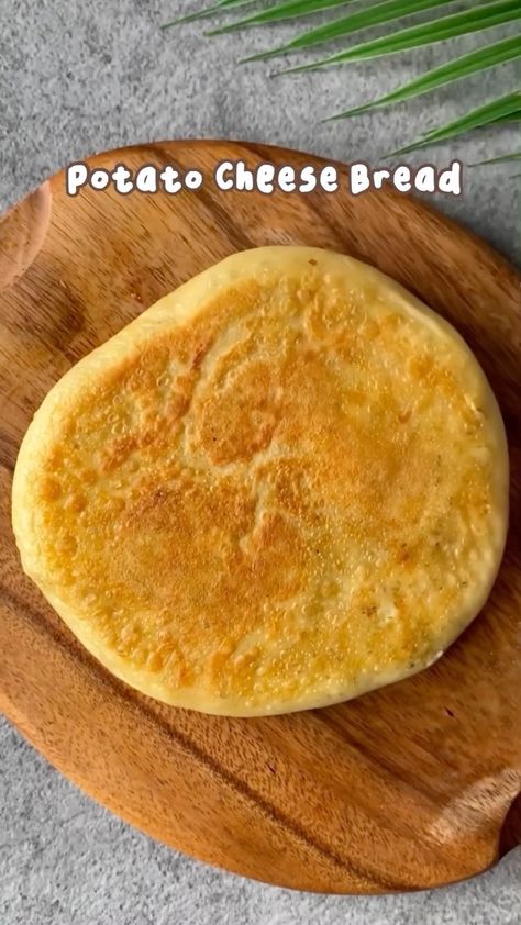 Potato Rolls Recipe, Bread Vector, Diy Foods, Cheese Bread Recipe, Cheese Flatbread, Potato Cheese, Insta Reels, Potato Bread, Cheesy Bread