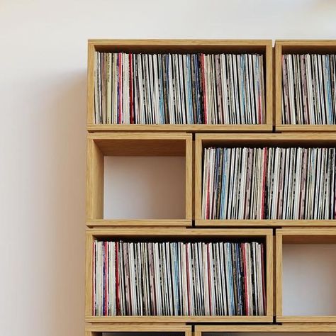 Records On Shelf, Record Shelf Ideas, Record Shelves, Vynil Record Shelf, Record Shelving, Vinyl Record Storage Box, Record Album Storage, Lp Record Storage, Record Organizer