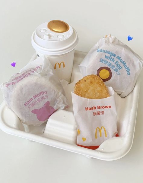 China Mcdonalds, Mcdonalds Aesthetic Food, Mcdonalds Aesthetic, China Aesthetic, Mc Donald, Kawaii Cooking, Cute Snacks, Yummy Comfort Food, Food O