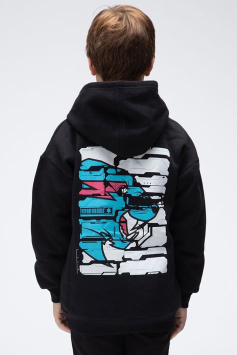 For additional Y12 and Y14 options please consider the XXS and XS sizes in the adult Particle Hoodie currently only available on Amazon Prime.Our best-selling MrBeast tee is now available as a hoodie and in youth sizing! With a bold back and vibrant front chest print, these will go fast!!! Details 66% Cotton 34% Polyester 280gsm Brushed Fleece Authentic MrBeast merchandise from MrBeast.Store Midweight Fleece for ease of movement Custom relaxed fit Compact finishing for a luxurious hand feel Scre Printed Hoodies, Casual Street Style, Amazon Prime, Hoodie Print, Kids Hoodie, Black Hoodie, Pullover Hoodie, Street Style, Relaxed Fit