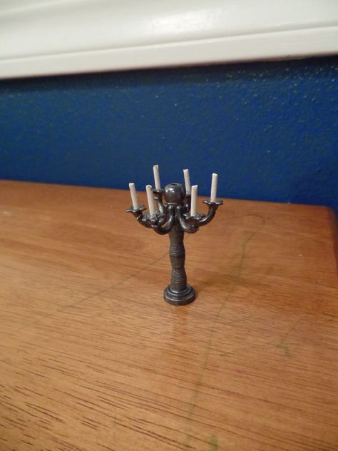 Dolls Love Garbage!: How to make a doll candelabra Diy Gothic Dollhouse Furniture, Miniature Candelabra Diy, Haunted Dolls Diy, Halloween Doll House, Diy Monsters, Dollhouse Tutorials, Haunted Dollhouse, Doll Furniture Diy, Haunted Dolls