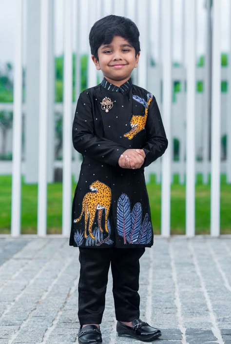 Dhothi Function For Boys Stills, Baby Boy Indian Ethnic Wear, Baby Boy Ethnic Wear, Baby Boy Fashion Clothes, Boys Dresses, Kids Indian Wear, Wedding Outfit For Boys, Kids Dress Boys, Kids Kurta