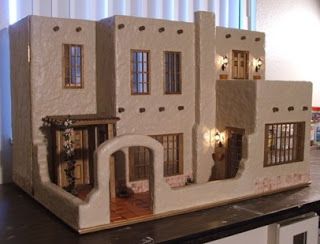 My Miniature Menagerie: The Southwest Bungalow Adobe Dollhouse, Craft Houses, Southwest House, Miniature Buildings, Dollhouse Art, Miniature Dollhouses, Christmas Miniatures, Mini Library, Adobe House