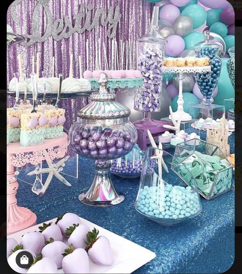 Mermaid Pool Parties, Buffet Dessert, Decoration Buffet, Ocean Birthday Party, Mermaid Birthday Party Decorations, Mermaid Theme Birthday Party, Mermaid Party Decorations, Mermaid Theme Party, Sea Birthday Party