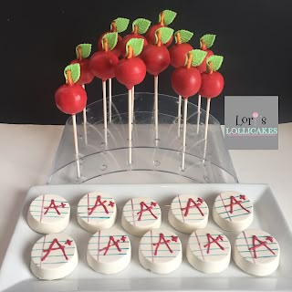 Teacher Cake Pops Appreciation Gifts, Cake Pops For Teachers, Back To School Deserts, Teacher Appreciation Snacks Ideas, Teachers Appreciation Treats, School Themed Desserts, Back To School Pretzel Rods, Teacher Appreciation Oreos, Back To School Pretzels