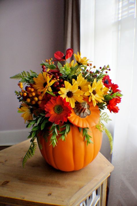 Silk Flower Arrangement, Pumpkin Arrangement, Fall Floral, Thanksgiving Centerpiece Fall Centerpiece, Farmhouse Decor - Etsy Thanksgiving Fresh Flower Arrangements, Fall Daisies, Fall Urn, Pumpkin Flowers, Pumpkin Floral Arrangements, Thanksgiving Flowers, Fall Centerpieces, Pumpkin Arrangements, Fall Flower Arrangements