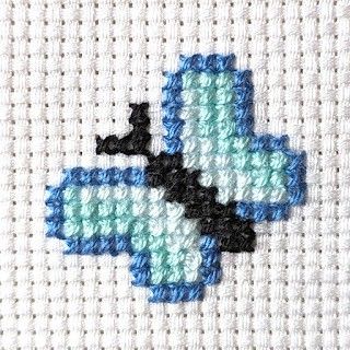 Tiny Butterfly Cross Stitch, Butterfly Cross Stitch Pattern Simple, Mini Butterfly Cross Stitch Pattern, Cross Stitch Tiny Pattern, Small Counted Cross Stitch Patterns Free, Cross Stitch Patterns Butterfly, Small Butterfly Cross Stitch Pattern, Micro Cross Stitch Pattern, Cute Cross Stitch Ideas