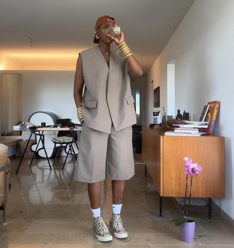 Nthabiseng | Stills lately. #itsnthabim | Instagram Tux Women, Summer Brunch Outfit Black Women, Baggy Shorts Outfit, Dyke Fashion, Fashion Forward Outfits, Polished Casual, 2piece Outfits, Brunch Fashion, Spring Clothing