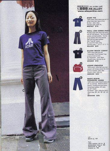 Late 90's Fashion, baggy cargo flares novelty t-shirts. Alloy catalog 90s Catalog Fashion, 90s Fashion Magazine, Delias 90s Catalog, Alloy Catalog, Delias Catalog, 90s Apparel, 90s Catalog, Late 90s Fashion, 90s Fashion Catalog